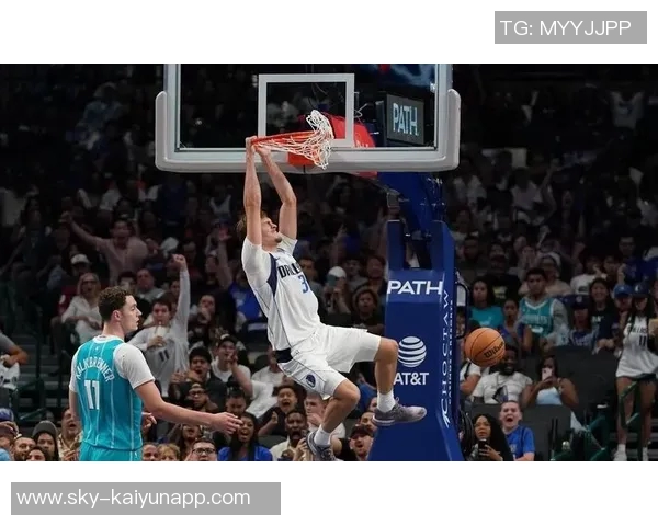 弗拉格27投13中狂砍42分7篮板6助攻成最年轻40先生表现惊艳