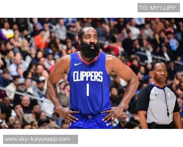 哈登三双难救快船五连败谁该为球队当前困境负责