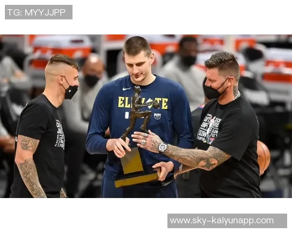 瓦兰谈双塔组合与约基奇的潜力但对抗快速后卫存在挑战